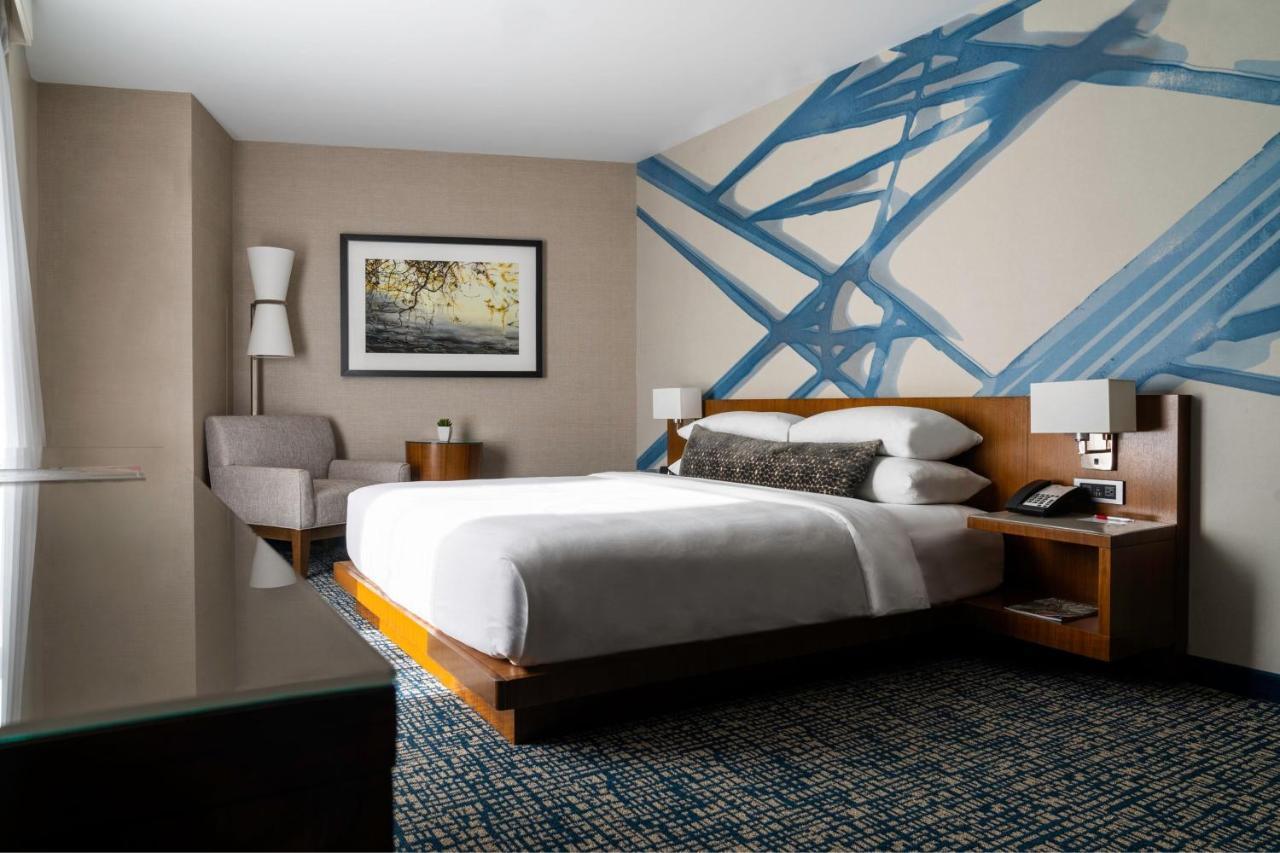 Ithaca Marriott Downtown On The Commons Hotell Exteriör bild